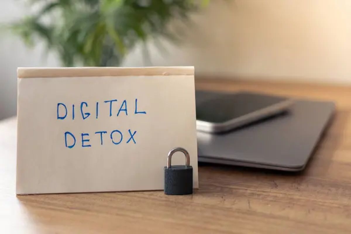 Dijital Detoks: Ekran Süresiyle Savaşmak